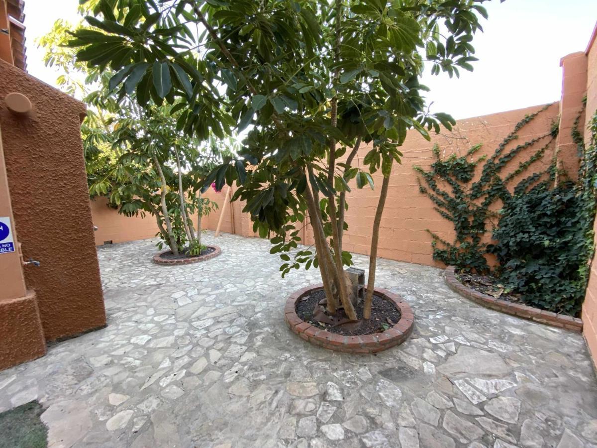 Casa Con Jardin Privado Y Piscina Compartida Βίλα Καντίζ Εξωτερικό φωτογραφία